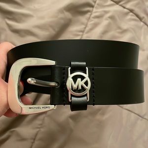 BRAND NEW MICHAEL KORS BELT